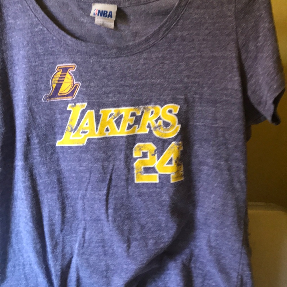 Lady’s Coby Bryant  tee size L